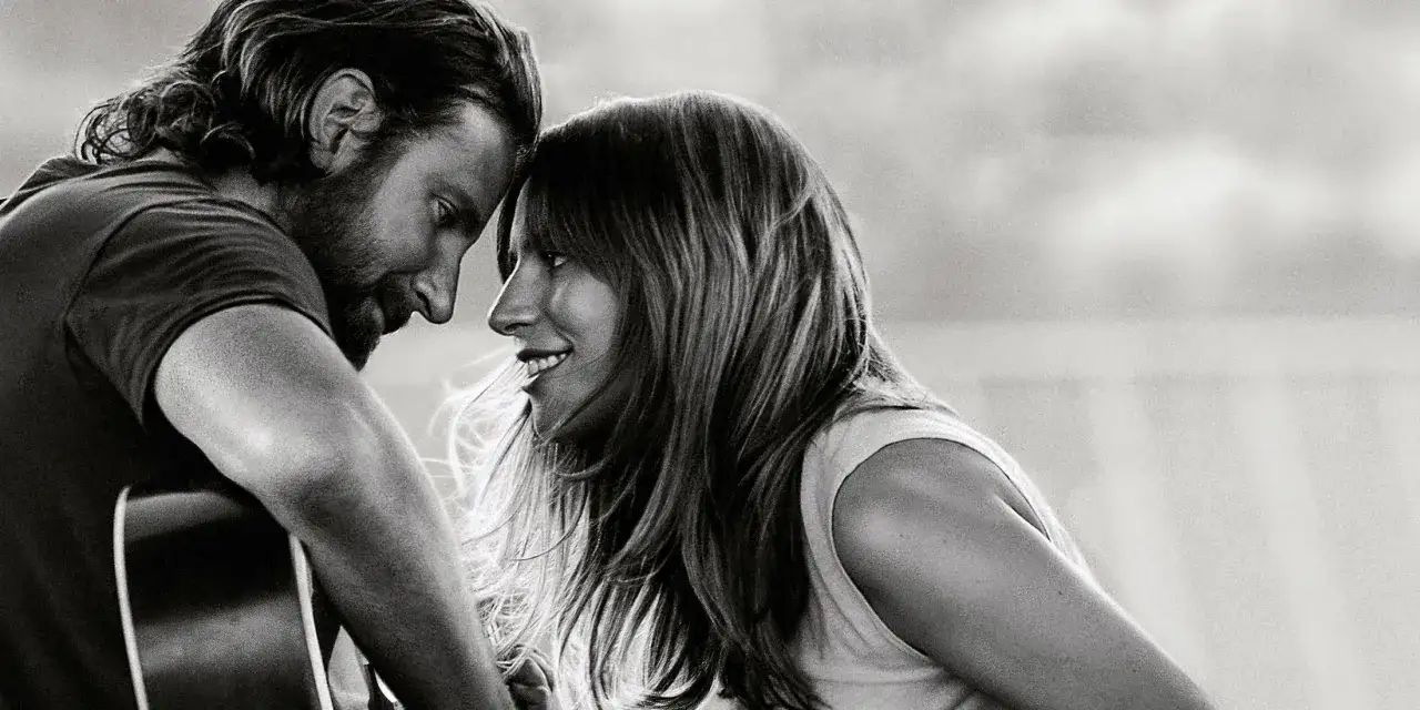 Bradley Cooper y Lady Gaga, íntimos, inspirados por las canciones de A Star Is Born.